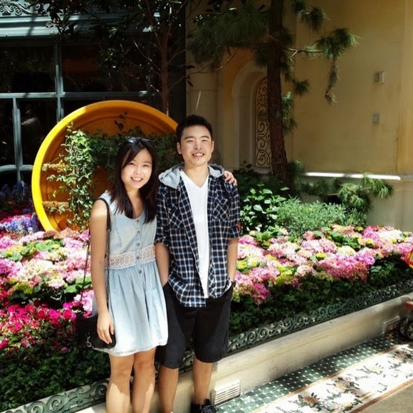 Meet your Posher, Stacie - Picture 1 of 1